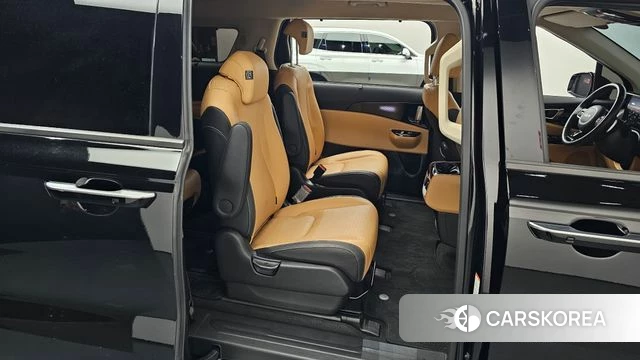 Kia Carnival 4th generation 2023 Черный из Кореи, фото 3