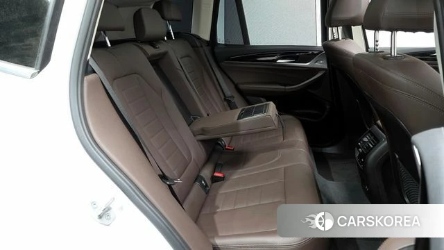 BMW X3 (G01) 2022 Белый из Кореи, фото 3
