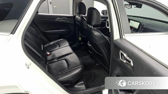 Kia Sportage 5th Generation 2021 Белый из Кореи, фото 3