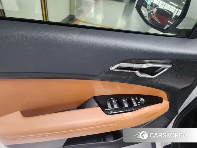 Kia The New Sportage 5th Generation 2024 Белый из Кореи, фото 3