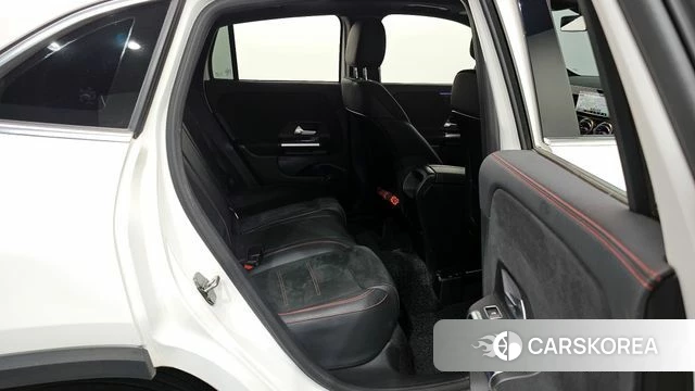 Mercedes-Benz GLA - Class H247 2020 Белый из Кореи, фото 3