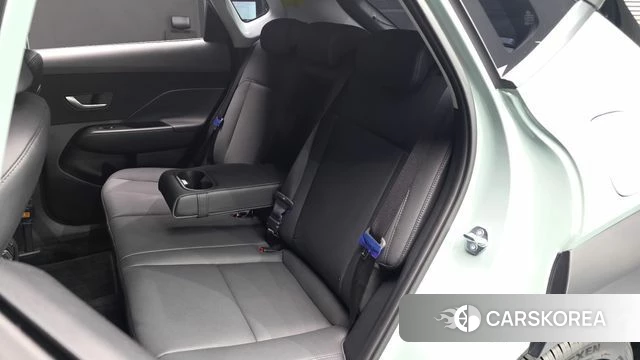 Hyundai Kona (SX2) 2026 Цвет галактики из Кореи, фото 3