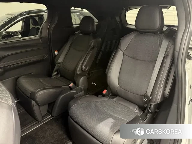 Toyota Sienna 4th Generation 2025 Белый из Кореи, фото 3