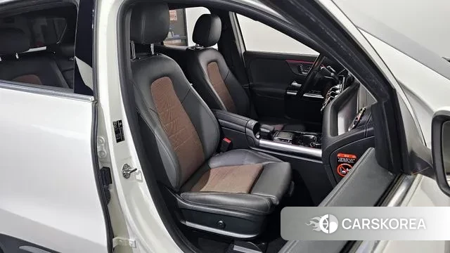 Mercedes-Benz EQA H243 2022 Белый из Кореи, фото 3