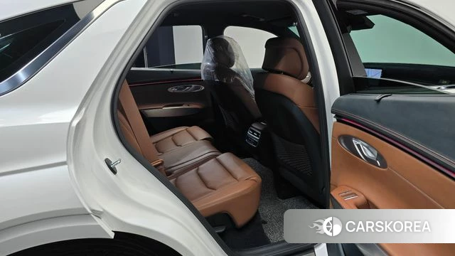 Genesis GV70 2024 Белый из Кореи, фото 3