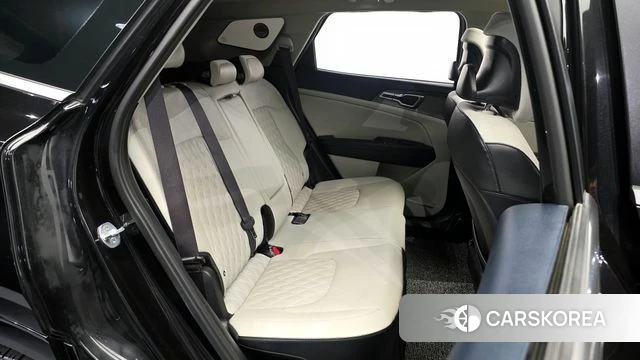 Kia Sportage 5th Generation Hybrid 2022 Черный из Кореи, фото 3