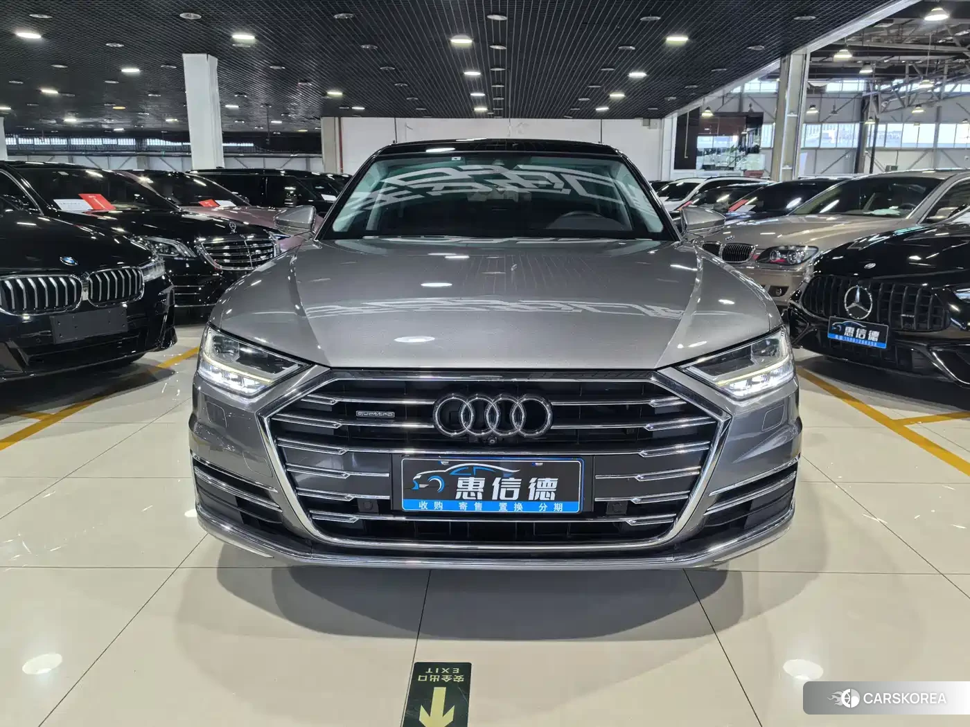Audi A8 2018 Silver/gray из Китая, фото 3