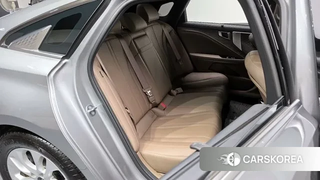 Kia K8 2023 Серебряный из Кореи, фото 3