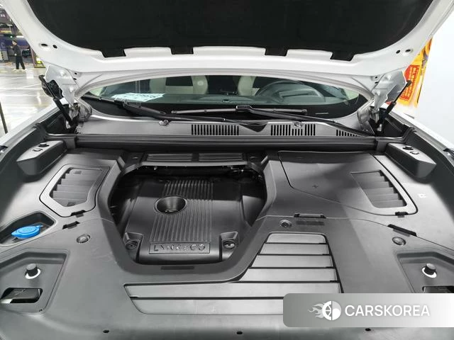 Lynk 05 2022 Белый из Китая, фото 3