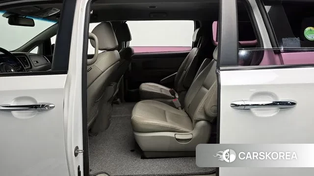Kia All New Carnival 2018 Белый из Кореи, фото 3