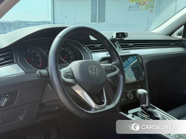 Volkswagen Magotan 2022 Черный из Китая, фото 3