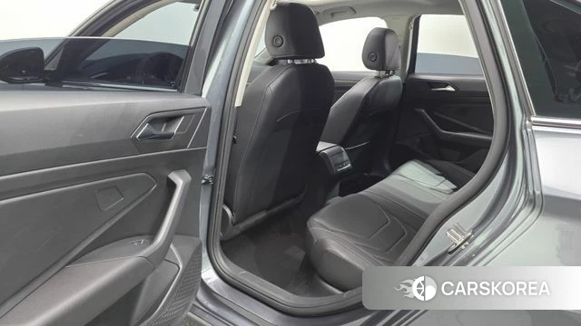 Volkswagen 7th Generation of Jetta 2021 Серый из Кореи, фото 3