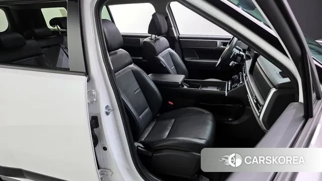 Hyundai Santa Fe (MX5) 2023 Белый из Кореи, фото 3