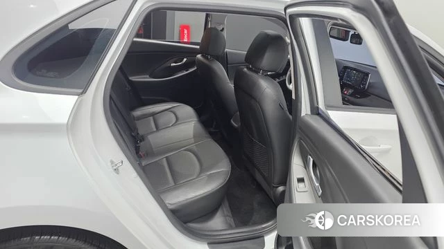 Hyundai i30 (PD) 2018 Белый из Кореи, фото 3