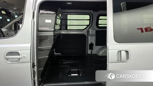 Hyundai The New Grand Starex 2021 Серебряный из Кореи, фото 3