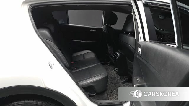 Kia Sportage The Bold 2019 Белый из Кореи, фото 3