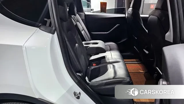 Tesla Model Y 2021 Белый из Кореи, фото 3