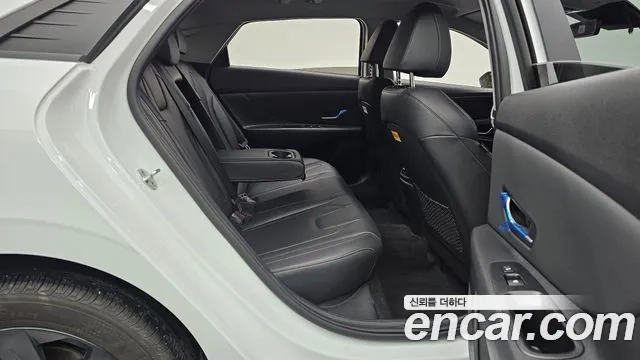 Hyundai Avante (CN7) 2022 Белый из Кореи, фото 3