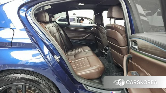BMW 5 Series (G30) 2018 Синий из Кореи, фото 3