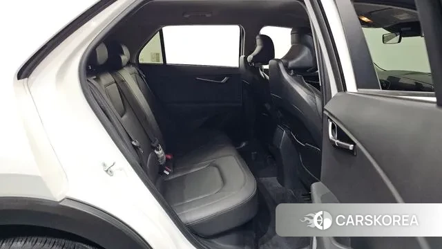 Kia Di Ol Nu Niro 2022 Белый из Кореи, фото 3