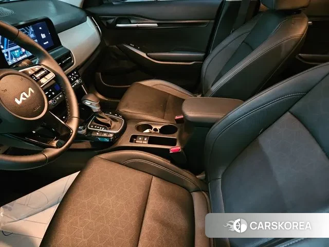 Kia The New Seltos 2024 Жемчужный цвет из Кореи, фото 3