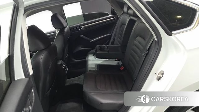 Volkswagen The New Passat 2018 Белый из Кореи, фото 3
