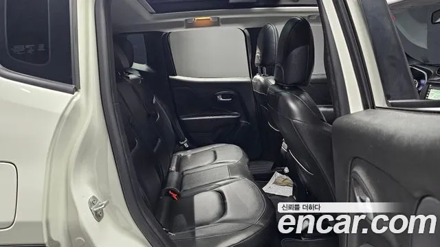 Jeep Renegade 2022 Белый из Кореи, фото 3