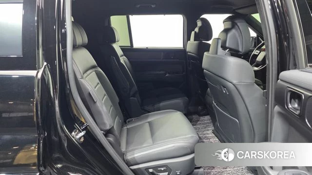 Hyundai Santa Fe (MX5) 2023 Черный из Кореи, фото 3