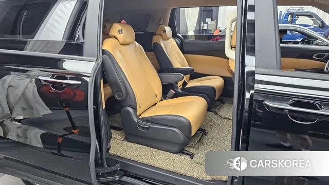 Kia Carnival 4th generation 2021 Черный из Кореи, фото 3