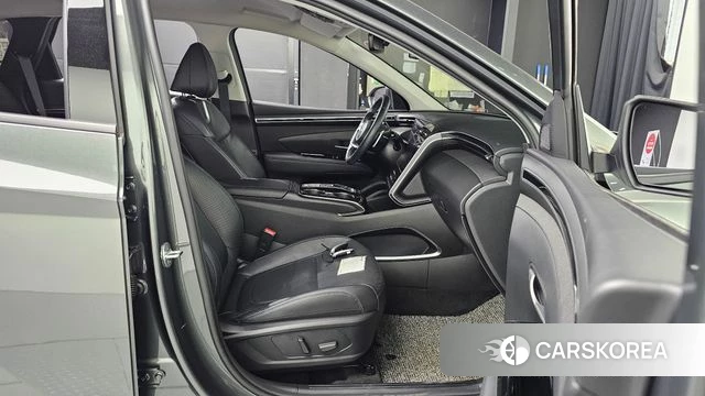 Hyundai Tucson (NX4) 2021 Серый из Кореи, фото 3