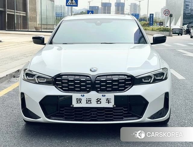 BMW 3 series 2024 Белый из Китая, фото 3