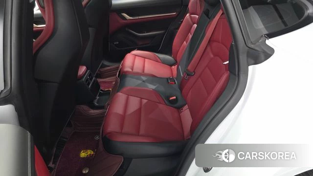 Porsche Taycan 2022 Белый из Кореи, фото 3