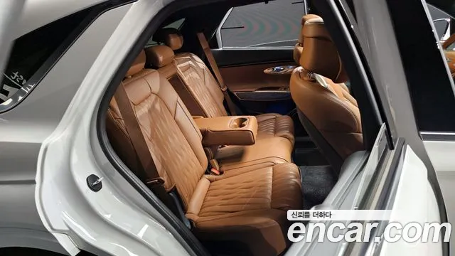 Genesis GV70 2023 Белый из Кореи, фото 3