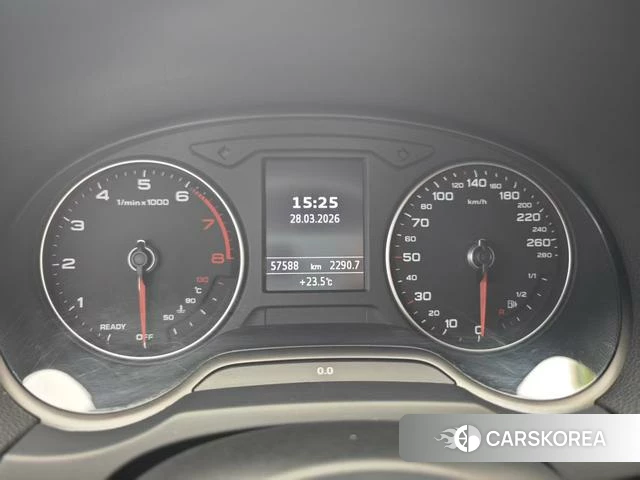 Audi A3 2019 Белый из Китая, фото 3