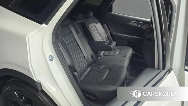 Kia The New Sportage 5th Generation 2025 Белый из Кореи, фото 3