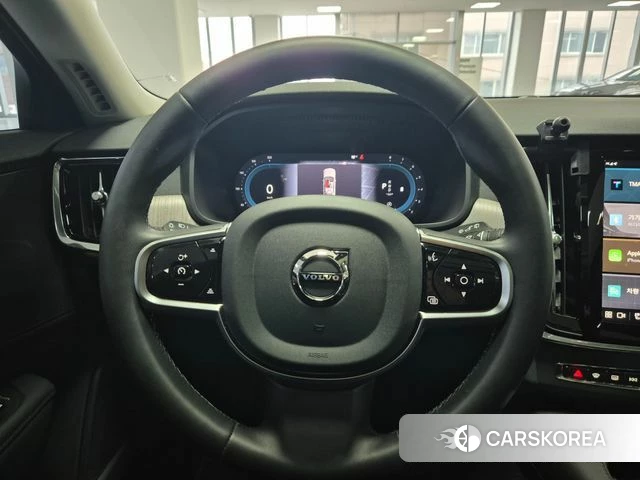 Volvo V90 Cross-Country 2025 Белый из Кореи, фото 3