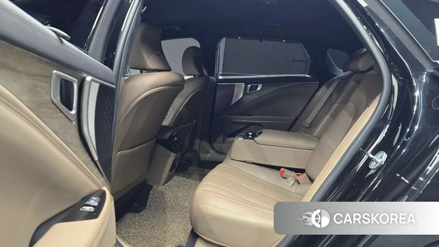 Kia K8 2022 Черный из Кореи, фото 3