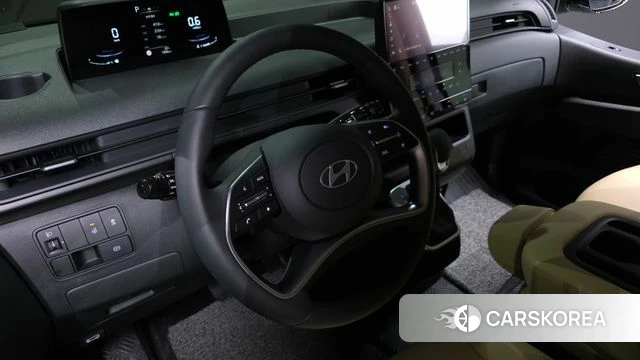 Hyundai Staria 2024 Белый из Кореи, фото 3