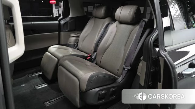 Kia The New Carnival 4th Generation 2024 Серый из Кореи, фото 3