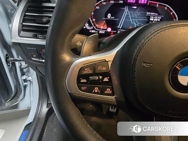 BMW X3 (G01) 2023 Серебристо-серый из Кореи, фото 3