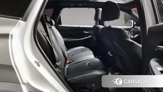 Hyundai The New Santa Fe 2021 Белый из Кореи, фото 3