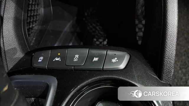 Chevrolet (GM Daewoo) Trailblazer 2021 Черный из Кореи, фото 3