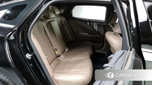 Kia K8 Hybrid 2022 Черный из Кореи, фото 3