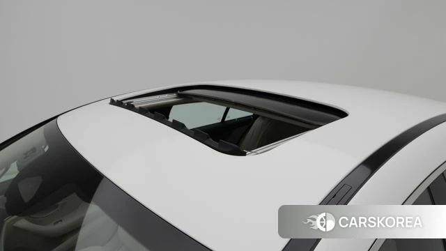 Mercedes-Benz AMG GT 2025 Белый из Кореи, фото 3