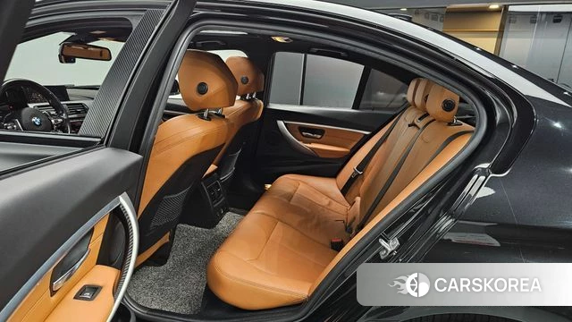 BMW 3 Series (F30) 2018 Черный из Кореи, фото 3