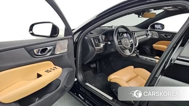 Volvo S60 3rd generation 2020 Черный из Кореи, фото 3