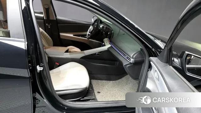 Hyundai Avante (CN7) 2021 Черный из Кореи, фото 3