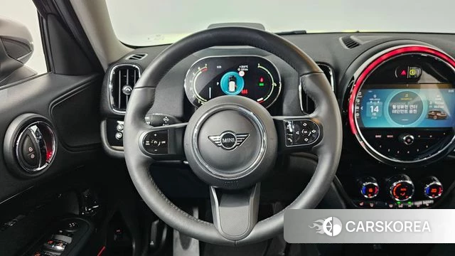 Mini Cooper Countryman 2024 Черный из Кореи, фото 3