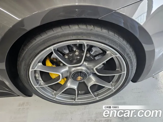 Porsche 911(992) id 2715267 из Кореи 3