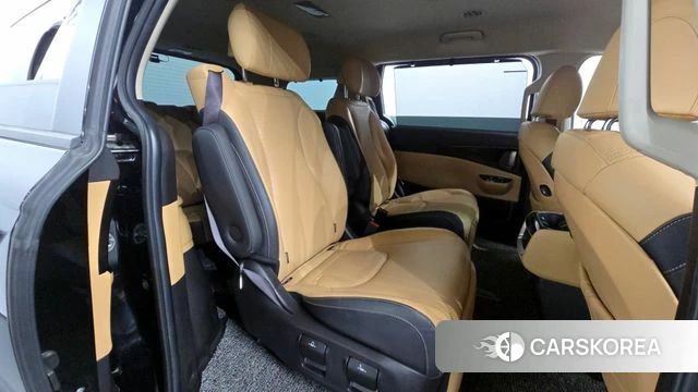 Kia Carnival 4th generation 2021 Черный из Кореи, фото 3